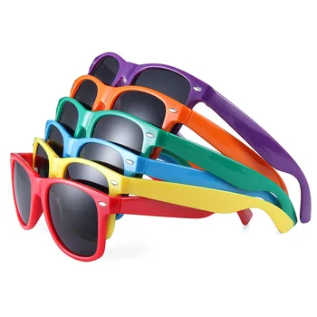 고전적인 선글라스 남성 여성 사각 프레임 운전 낚시 선글라스 여행 선글 남성 스포츠 고글 UV400Eyewear